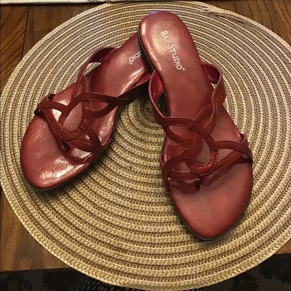 NWOT Bay Studio Sandal " Maddy " size 8 - Picture 4 of 9